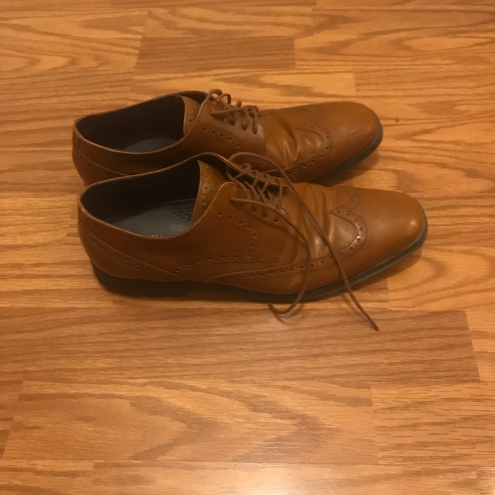 Cole Haan Signature Brown Leather Wingtip Shoes